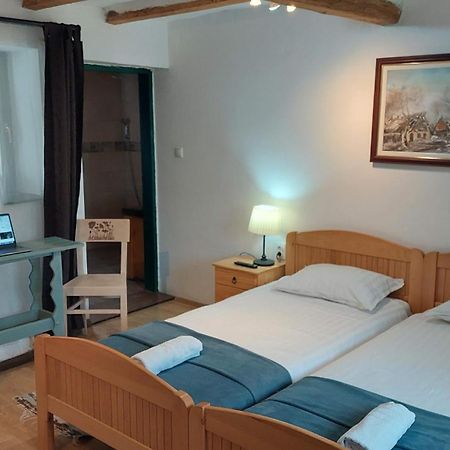 Eva House Hotel Pacir Bagian luar foto